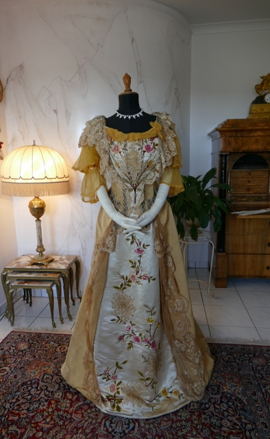 antique evening dress Elisabeth Schwarzkopf 1897