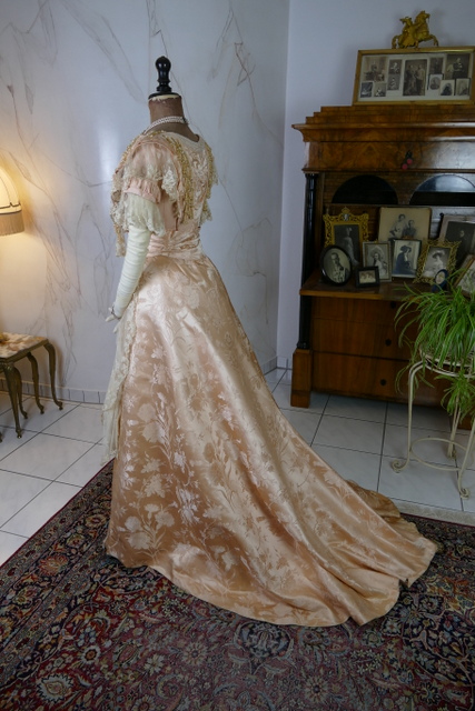 19 antique ball gown Biarritz 1898