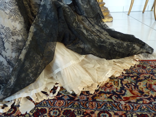 201 antique reception gown 1898