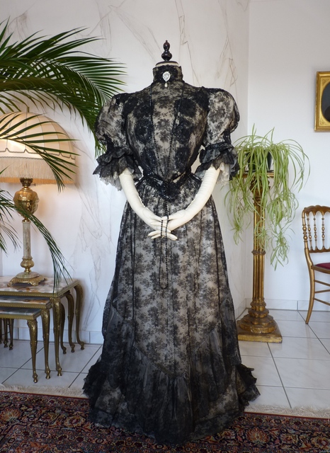 20antique reception gown 1898