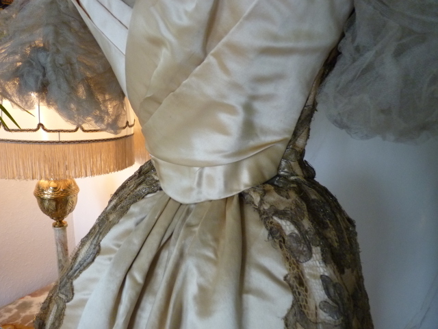 33 WORTH evening dress 1898