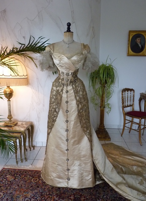 3 WORTH evening dress 1898