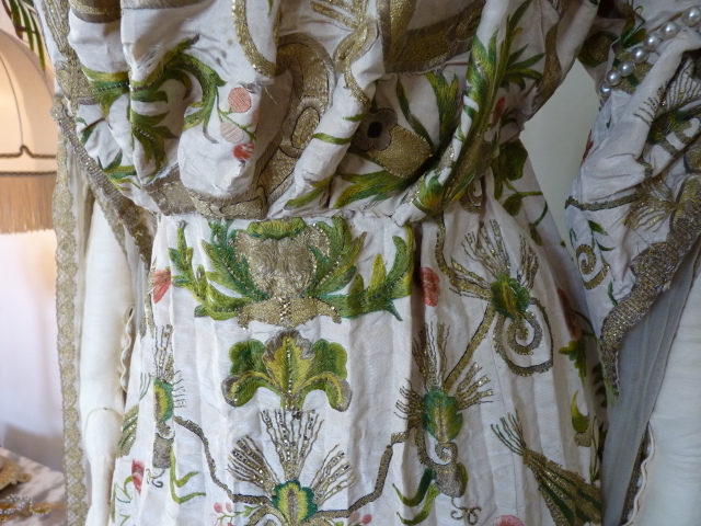 11 antique fancy dress WORTH 1898