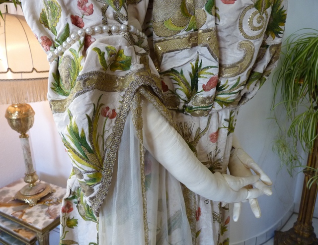 49 antique fancy dress WORTH 1898