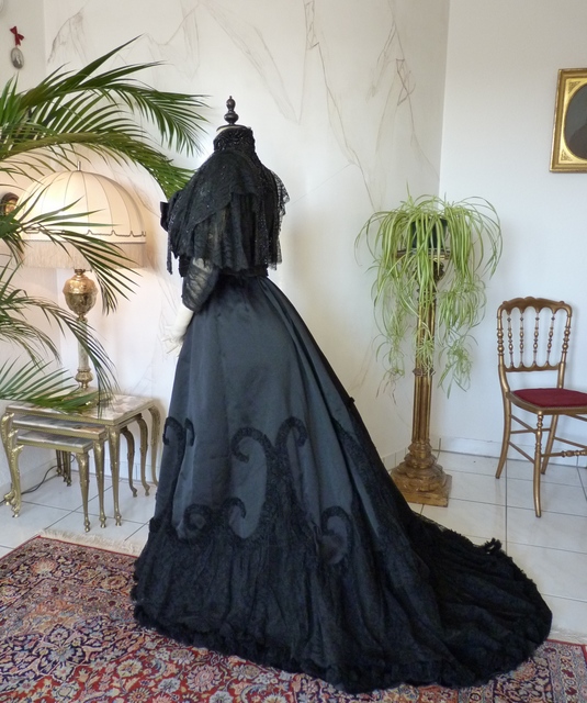35a antique Worth evening dress 1898