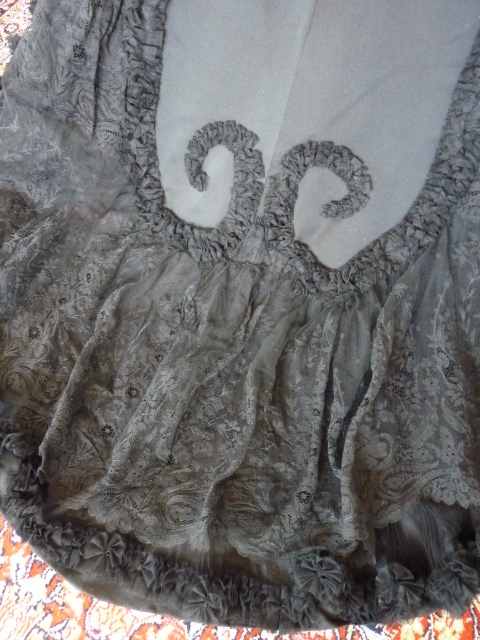 38 antique Worth evening dress 1898
