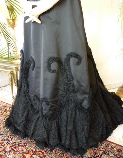 8a antique Worth evening dress 1898