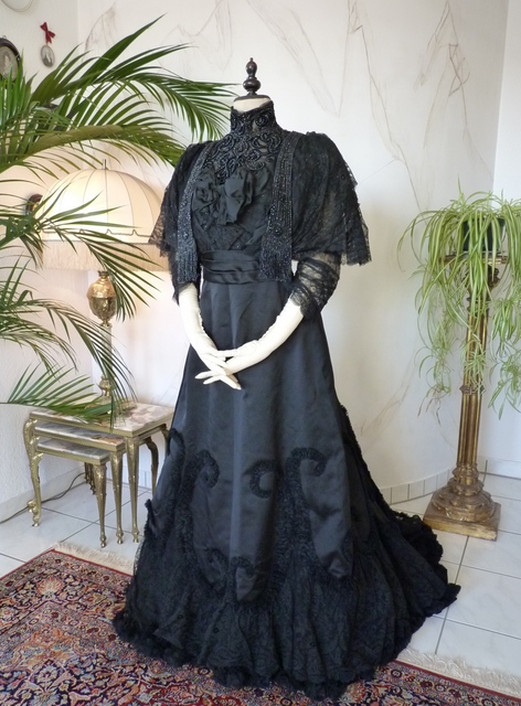 9 antique Worth evening dress 1898