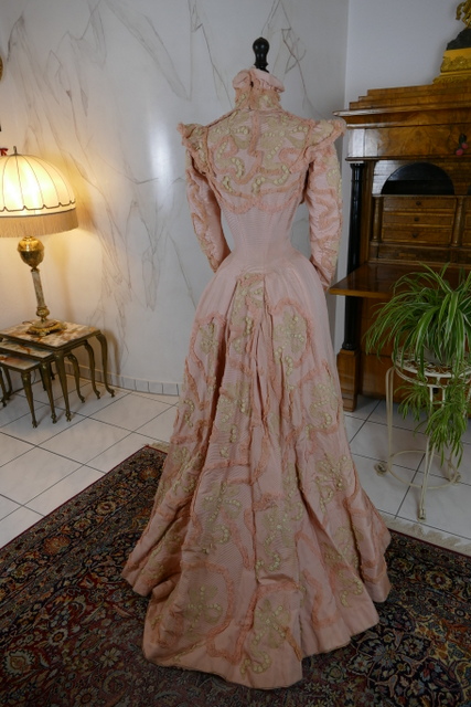 34 antique Rousset Paris society dress 1899
