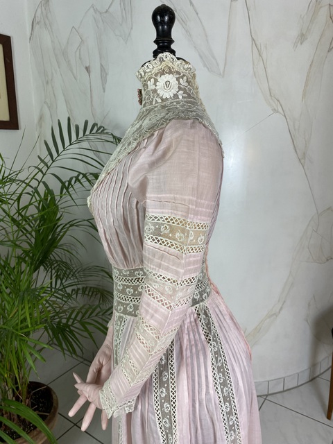 9 antique tea dress 1899