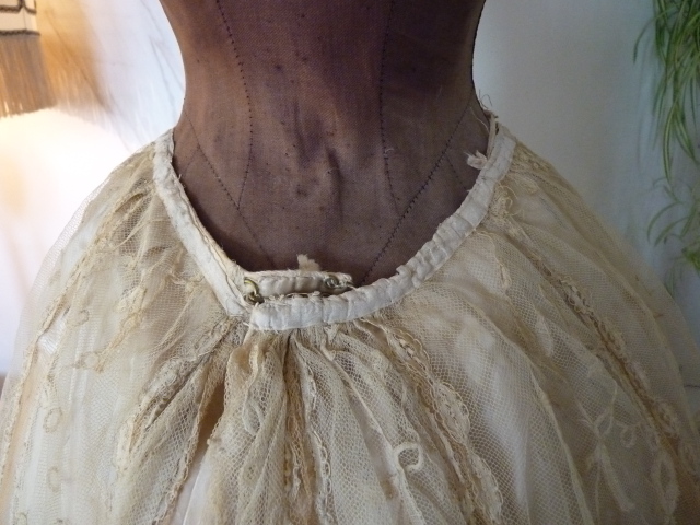 101 antique evening gown JEANNE HALLE 1899