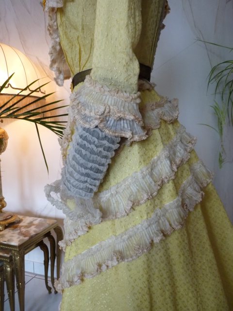 20 antikes Kleid 1899