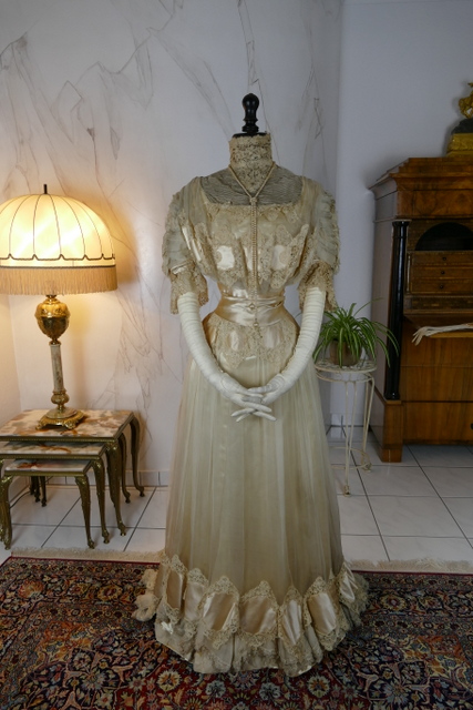 antique ball gown 1900