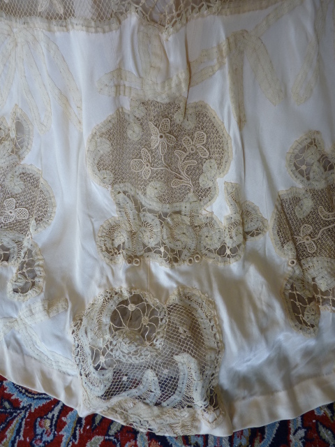 35 antique reception gown 1901