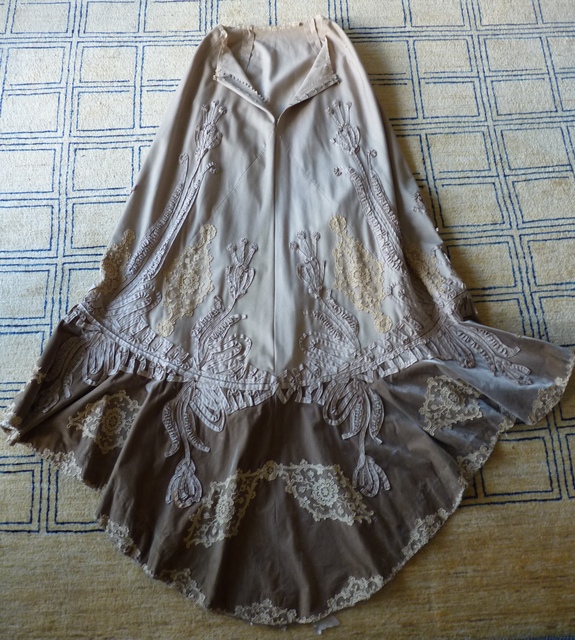 52 antikes Jugendstilkleid 1901
