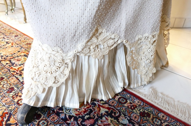 13b antique dress Redfern 1901