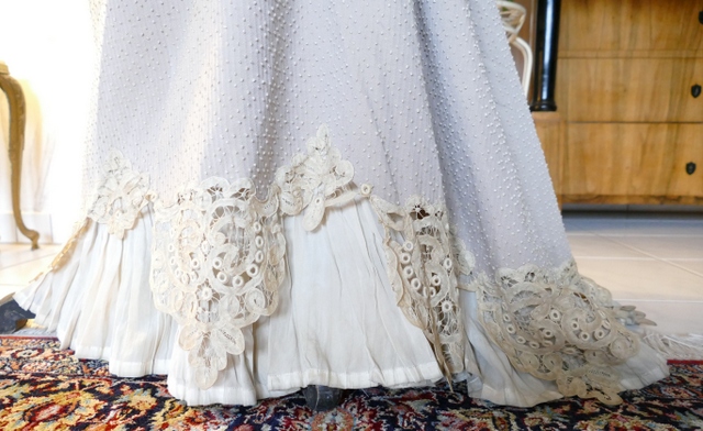 19 antique dress Redfern 1901