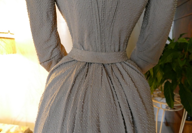 22 antique dress Redfern 1901