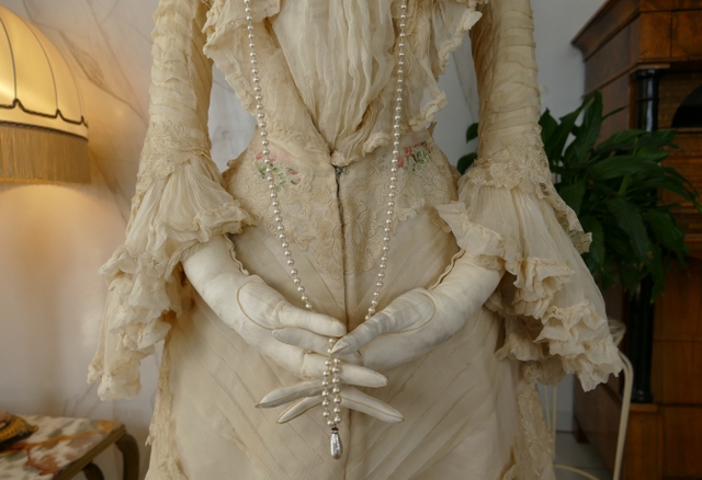 12 antique society dress 1901