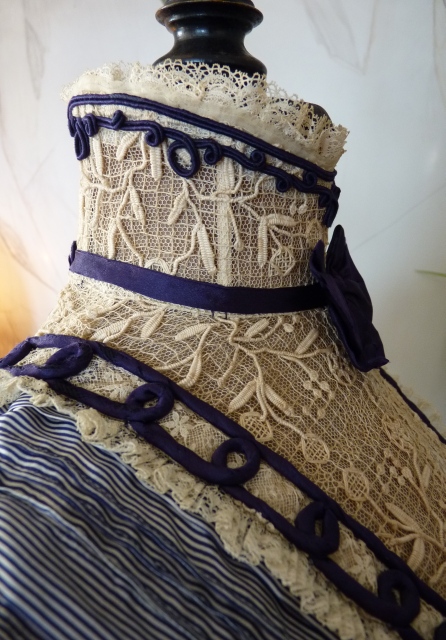 27 antikes Kleid 1901