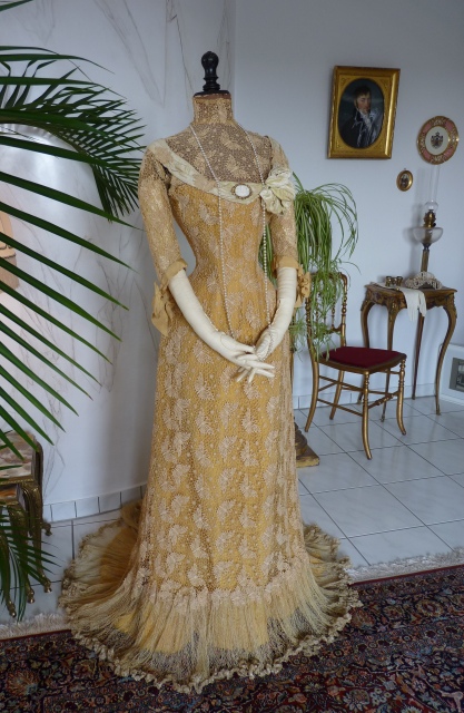 40 antique evening dress 1910
