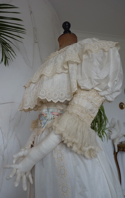 23 antique summer dress 1901