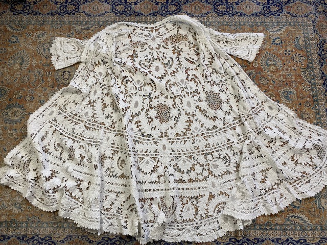 20 antique lace coat 1904