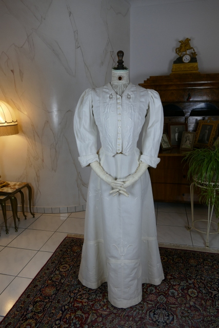 27 antique bolero walking dress 1904