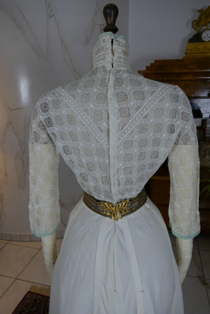 29 antique bolero walking dress 1904