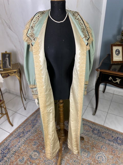 18 antique coat 1904