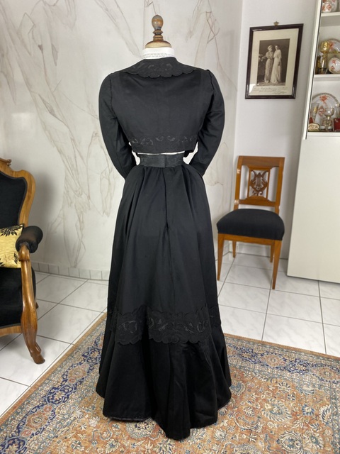 12 antique walking dress 1904