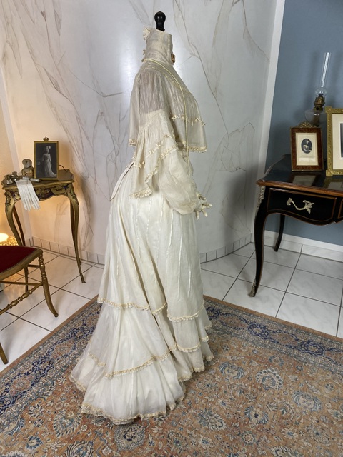 21 antique lingerie dress 1904