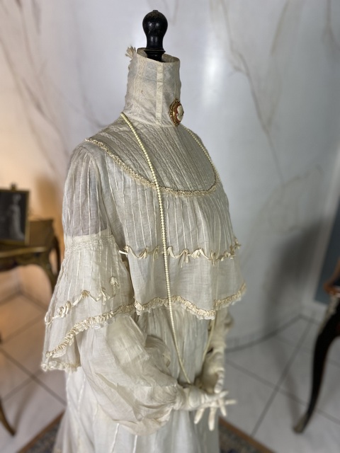 22 antique lingerie dress 1904
