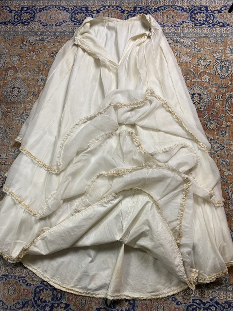 29 antique lingerie dress 1904