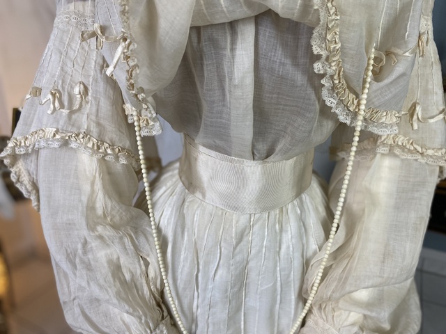 8 antique lingerie dress 1904