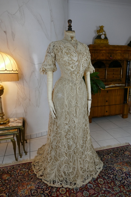 15a antique ALTMANN Battenburg lace dress 1904