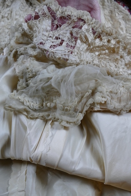 49a antique ALTMANN Battenburg lace dress 1904