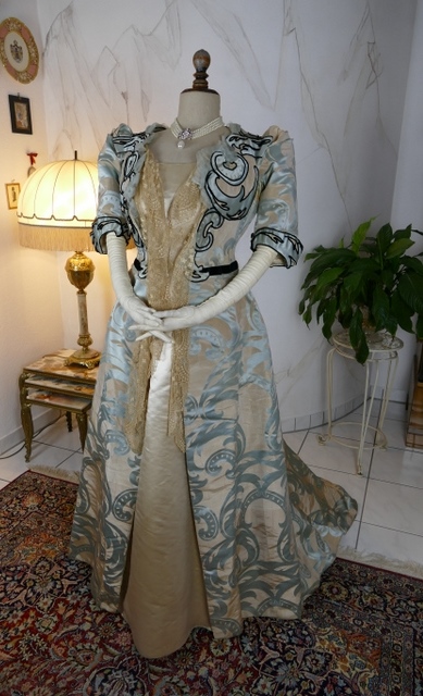 15 antique BEER dress 1905