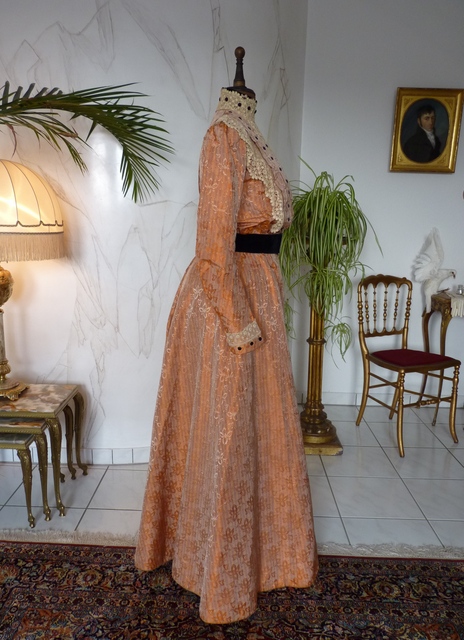 15 antikes Kleid 1905