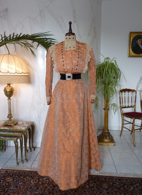2 antikes Kleid 1905