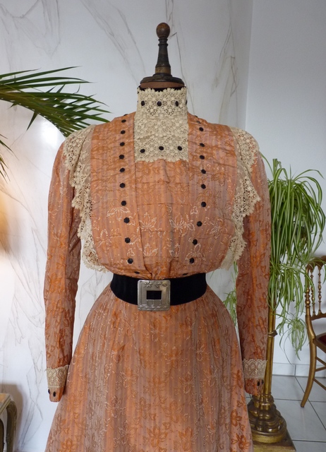 3 antikes Kleid 1905