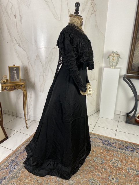 18 antikes Jugendstil Kleid 1906