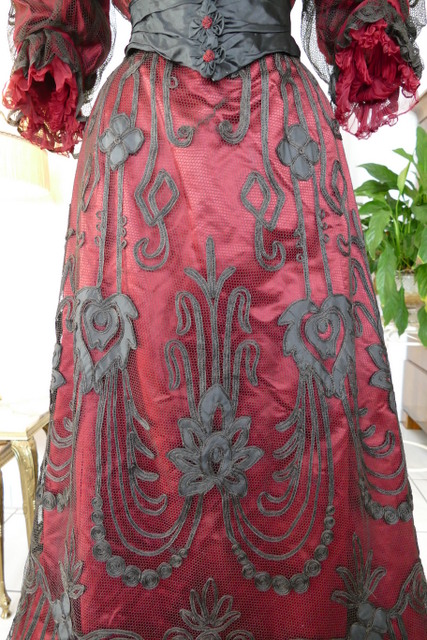 11 antique dinner dress Silkehuset 1906