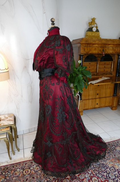 23 antique dinner dress Silkehuset 1906