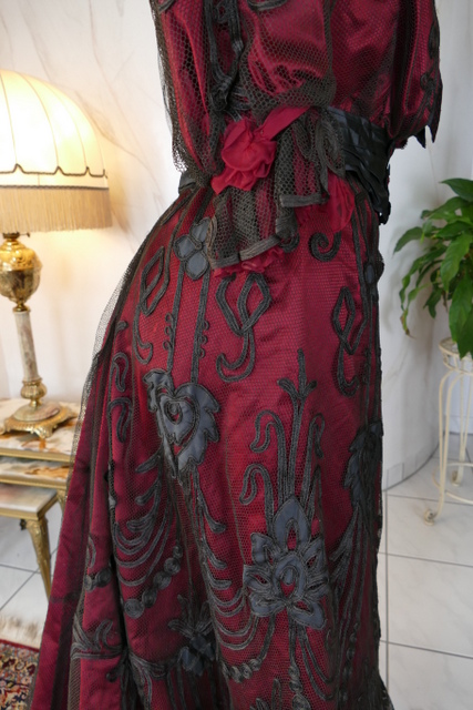 39 antique dinner dress Silkehuset 1906