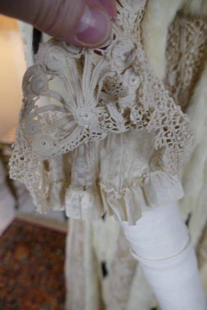 36 antique hermine lace coat 1901