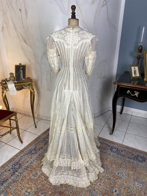 15 antique lingerie dress 1908