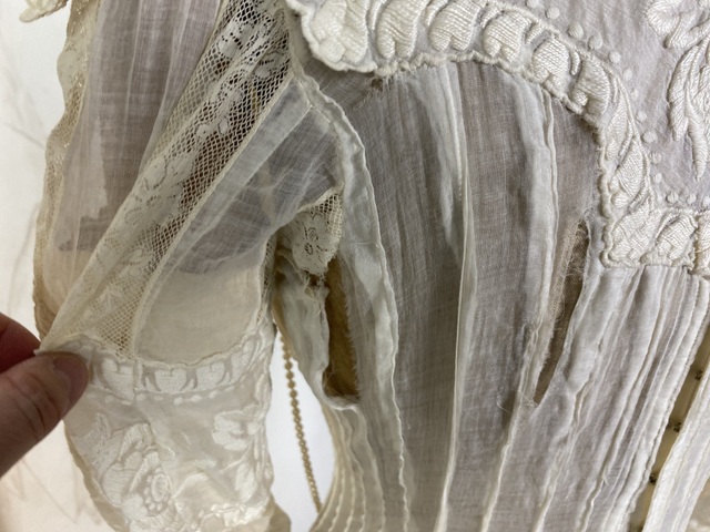 201 antique lingerie dress 1908
