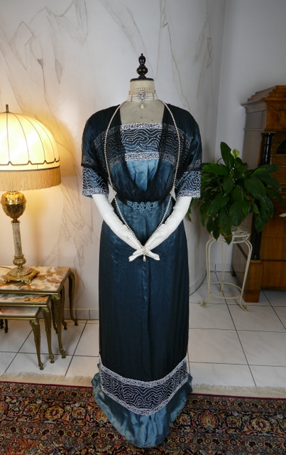 6 antique society dress Kayser 1908