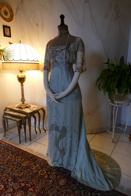 39 antique evening dress Lafferiere 1908